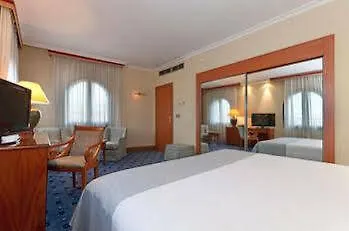 ****  Tryp Sevilla Macarena Hotel Spanyolország