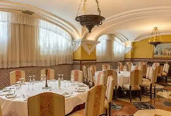 Tryp Sevilla Macarena Hotel