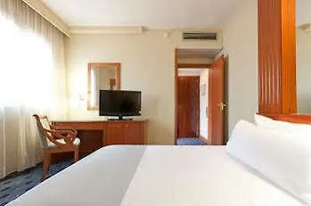Tryp Sevilla Macarena Hotel 4*, Seville