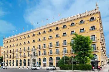 Tryp Sevilla Macarena Hotel