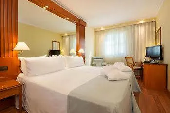 Tryp Sevilla Macarena Hotel