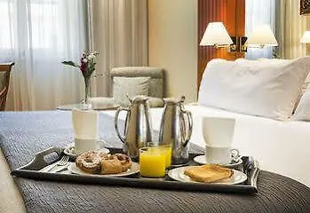 Tryp Sevilla Macarena Hotel