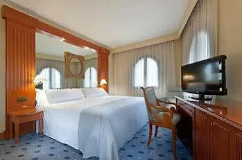 Tryp Sevilla Macarena Hotel  Sevilha